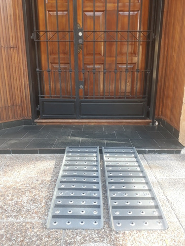 Imagen 10 de 10 de Rampa Para Silla De Ruedas- Discapacitados.