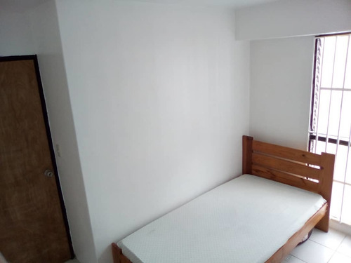 Imagen 5 de 11 de Vendo Apartamento En Av. El Ejército, El Paraíso