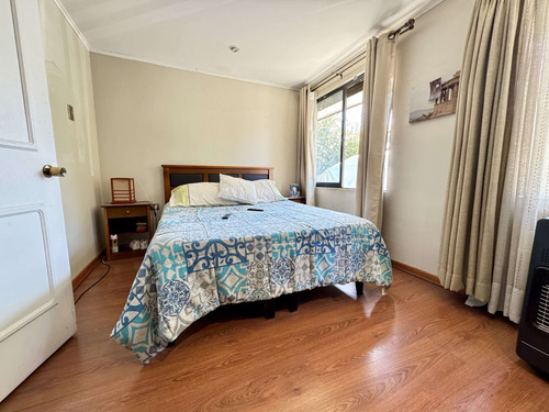 Casa En Venta, Gran Sitio En La Reina