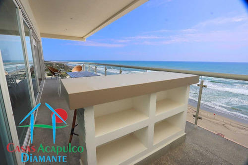 Imagen 11 de 30 de Cad Ocean Front 803. Terraza Con Vista Frontal Al Mar