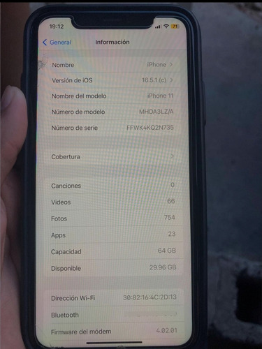 iPhone 11 (Usado)