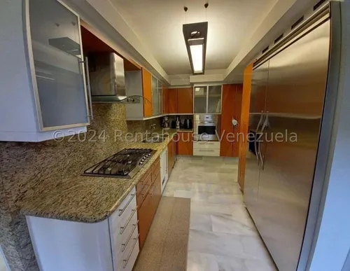 Ls Vende Pent House Urb Miranda