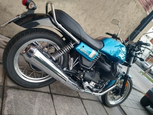 Moto Guzzi V7 Special 3