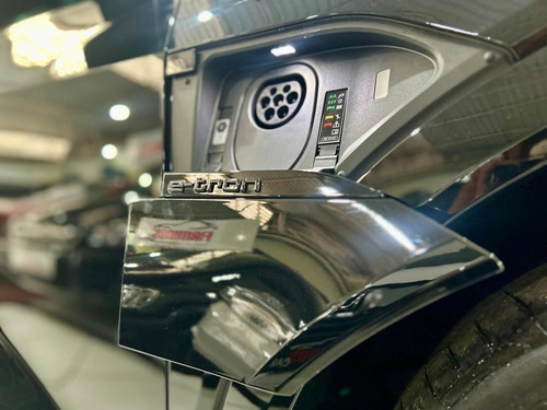 Audi E-tron Performance Quattro