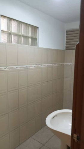 Imagen 10 de 16 de Oficina En Alquiler Centro Al Lado De La Plaza La Concordia Parroquia Santa Teresa 44 Mts