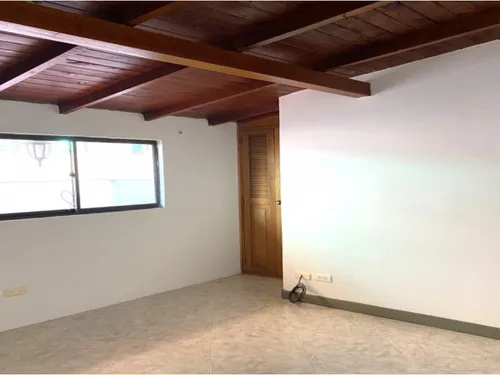 Arriendo De Apartamento En Conquistadores