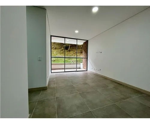 Apartamento En Venta En El Trianon. Cod V12590
