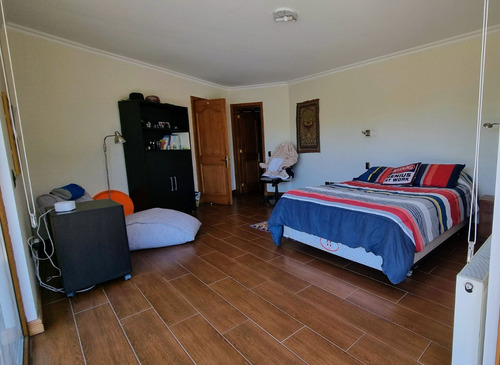 Gran Casa Familiar Con Piscina, Jardín, Quincho