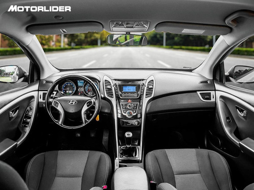 Imagen 9 de 15 de Hyundai I30 1.6 Gl Extra Full| Permuta / Financia