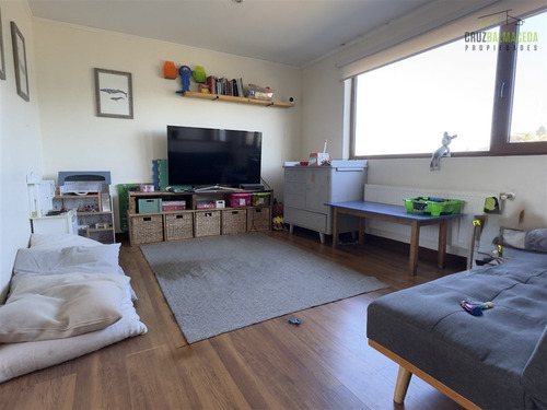 Casa En Venta De 4 Dorm. En Puerto Varas