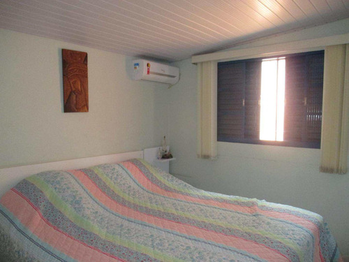 Chácara Com 3 Dorms, Estância Lago Azul (ártemis), Piracicaba - R$ 900 Mil, Cod: 3299 - V3299