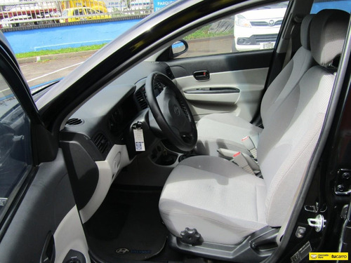 Hyundai Accent 1.6 Gls 4 P