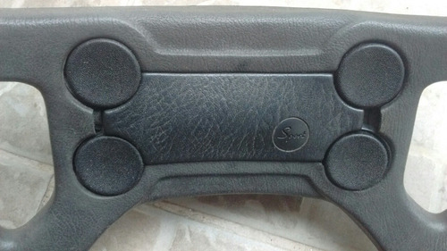 Volante 4 Bolas Com Pequeno Detalhe Buzina Zerado Durinho (Usado)