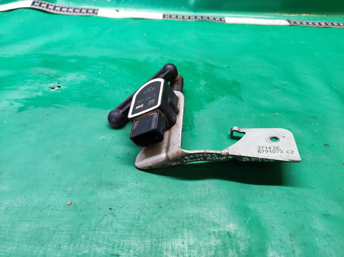Sensor Nivel De Altura Con Base #1 Bmw X1 Sdrive20i 2012 (Usado)