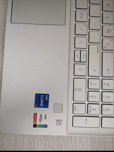 Laptop Hp Pavilion 15-eg2505la, Corei7, 16gb Ram, 512 Gb Ssd (Usado)
