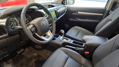 Toyota Hilux Pick-Up 2.8 Cd Srx 204Cv 4X4 At