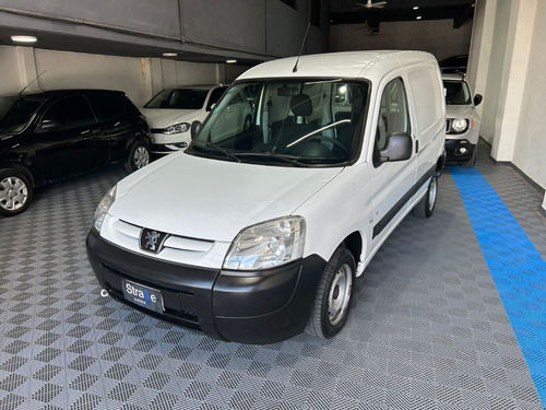 Peugeot Partner 1.6 Hdi Furgon Presence Aa