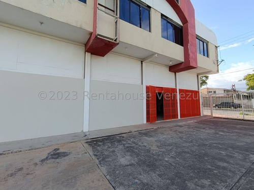 Local Comercial En Maracay En Complejo Privado De Galpones 25-16061 Holder