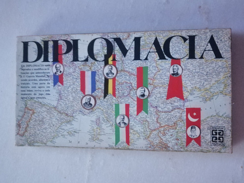 Juego De Estrategia De Mesa Diplomacia. Muy Cuidado, Grow