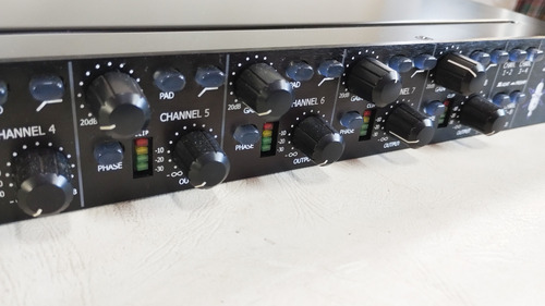 Preamplificador Valvular Art Tubeopto8 8 Canales Adat (Usado)