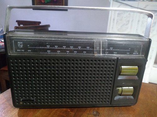 Imagen 6 de 6 de Antiguo Radio Transistor Philips Osterrreich. Funcionando