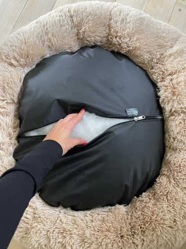 Imagen 8 de 8 de Puff Cama Antiestrés Sil Para Perros Peludo Y Mullido 80cm
