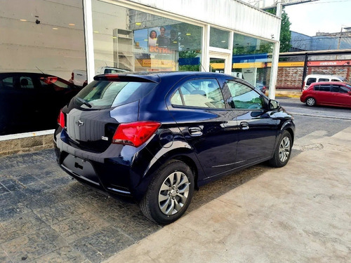 Chevrolet Onix 1.4 Black Edition 1.4
