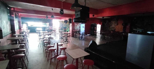Venta Salón De Eventos Como Bodega O Plaza, Colonia Romero Rubio Cc