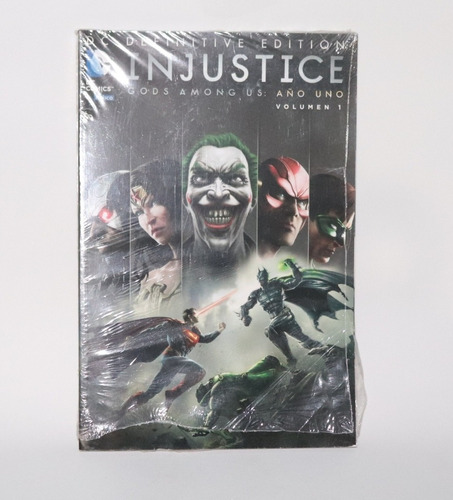 Comics Injustice Año 1 Vol. 1y2, Año2  Vol. 1y2, Año3 Vol.1