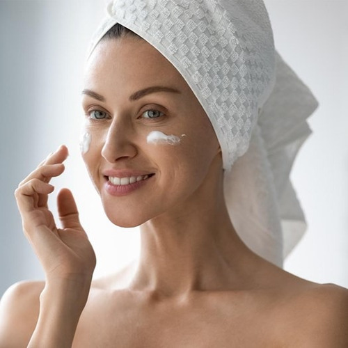 Imagen 4 de 10 de Crema Facial Diamond Cellular Anti Age Oriflame Cara 50 Ml