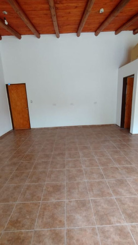 Imagen 5 de 6 de Local Comercial En Alquiler Ubicado En Valle Hermoso