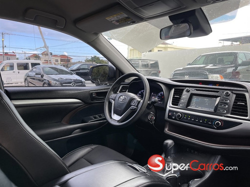Toyota Highlander 2017