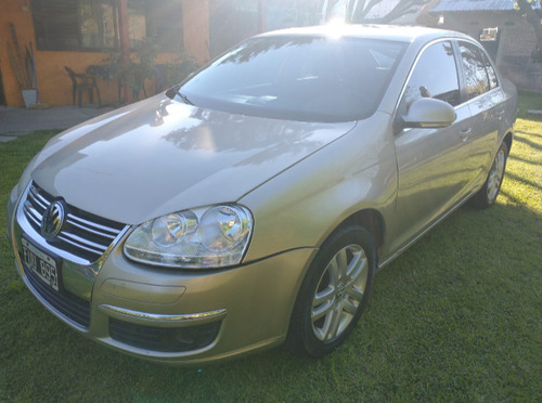 Volkswagen Vento 2.5advance Tiptronic