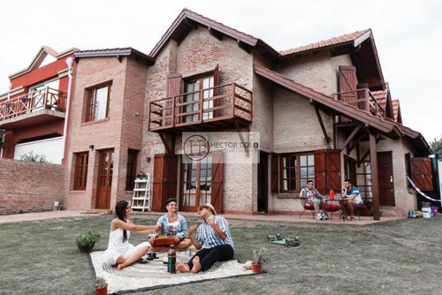 Hostel En Quequen A Pasos Del Mar