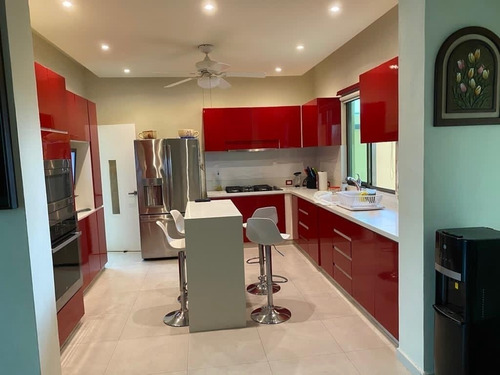 Imagen 7 de 30 de Se Vende Casa En Lagos Del Sol, Cancun , Quintana Roo
