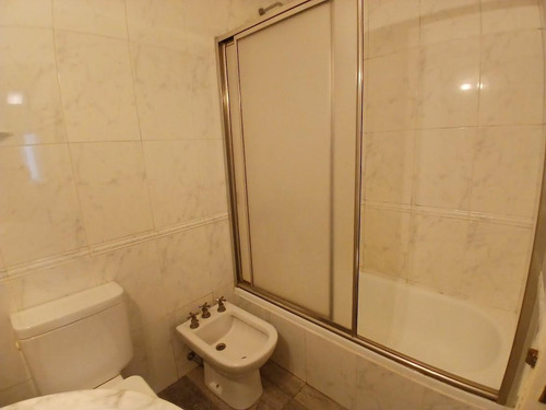 Departamento De 4 Ambientes En Recoleta