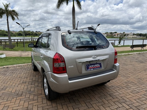 Hyundai Tucson Tucson 2.0 MPFI GLS 16V 143CV 2WD FLEX 4P AUTOMÁTICO