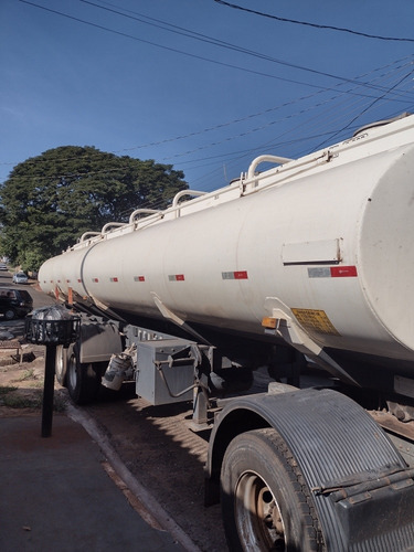 Imagem 2 de 6 de Carreta Tanque Kronorte 30.000 Litros 6 Compartimento De 5
