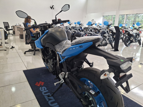 Gsx-8s Lancamento Azul A Pronta Entrega