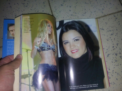 Libro La Revolución Rebelde Rbd Con Dvd Excelente Estado
