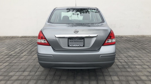 Imagen 6 de 15 de Nissan Tiida 2016 1.8 Advance 4p Mt - U7314