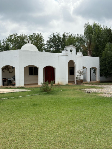 Los Lirios