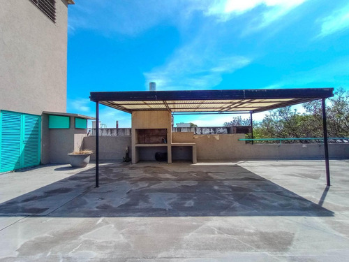 Imagen 18 de 22 de Alquiler Oficina Con Terraza Parrilla En Predio Cerrado En Florida Oeste