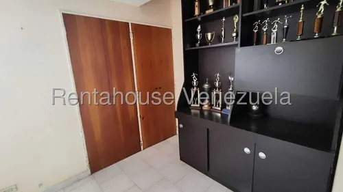 Alto Prado Mls# 25-15032 Wm