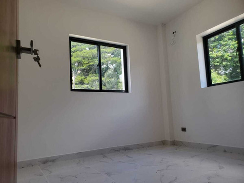 Apartamento En Venta En Paseo Del Rio, San Francisco De Macorís