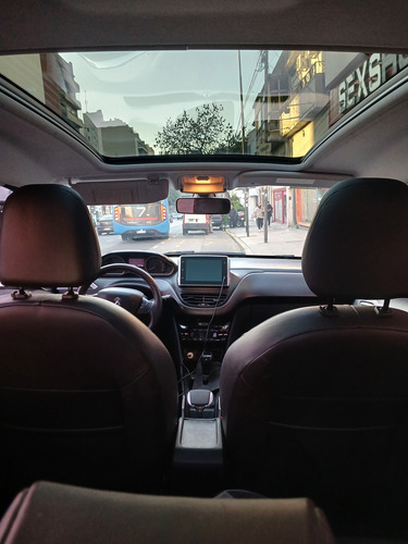 Peugeot 2008 1.6 Feline Tip