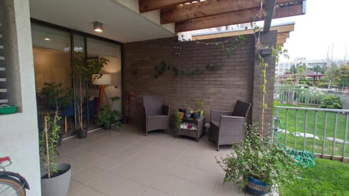 Excelente Departamento Con Un Amplio Patio