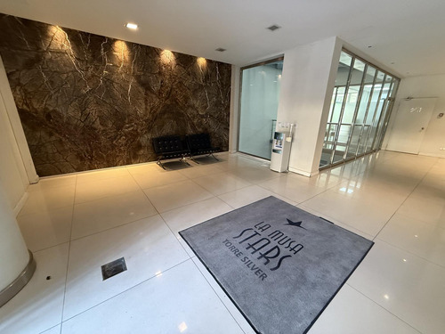 Oficina En Venta En Colegiales