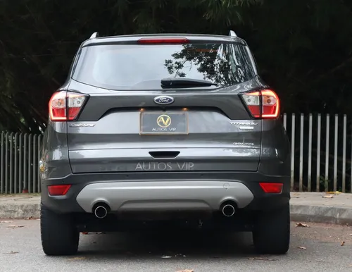 Ford Escape 2.0 Titanium