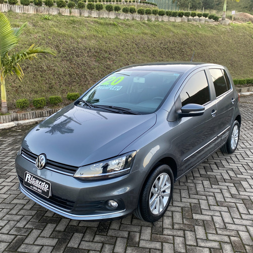 Volkswagen Fox 1.6 MSI TOTAL FLEX CONNECT 4P MANUAL